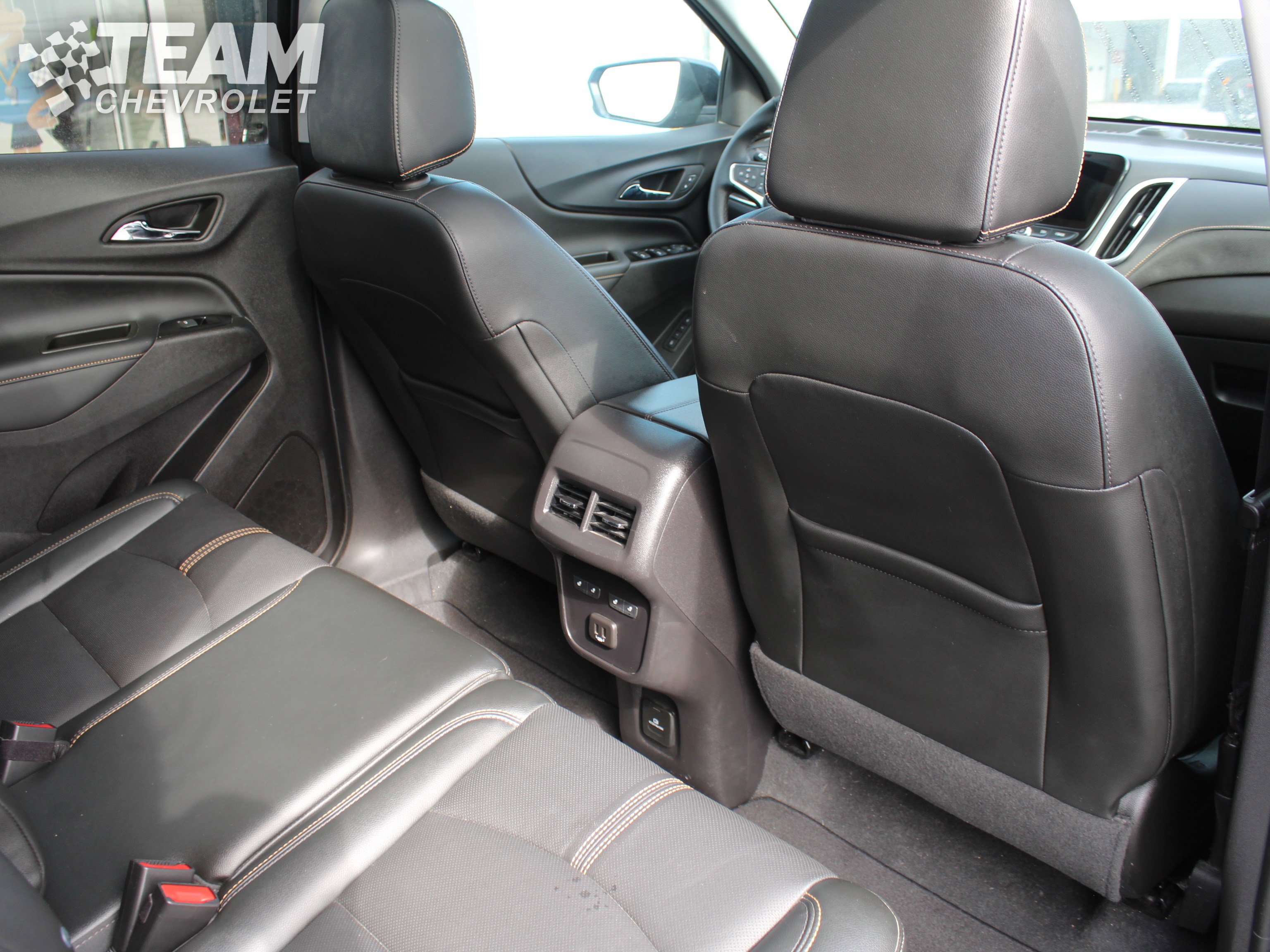 Certified 2024 Chevrolet Equinox Premier image 25