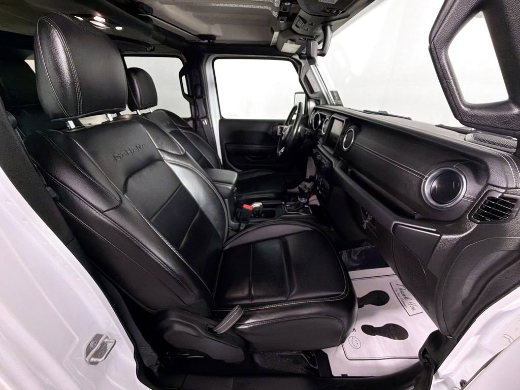 Used 2021 Jeep Wrangler Unlimited Sahara w/ Uconnect 4C Nav & Sound Group AWD/4WD image 28