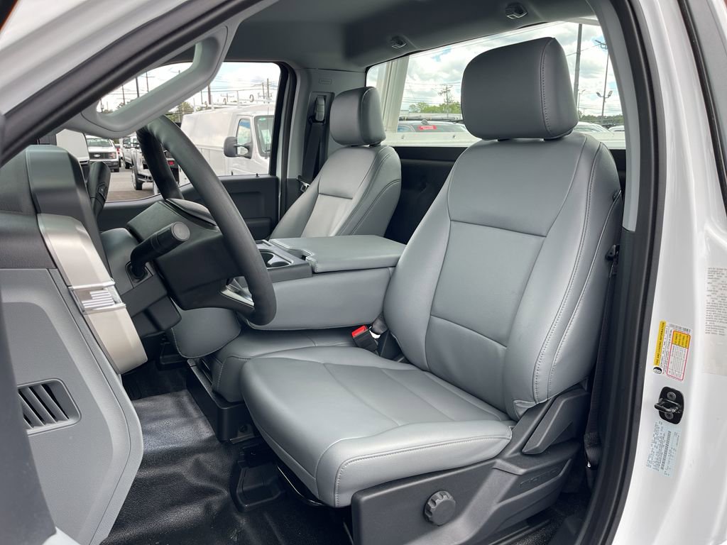New 2025 Ford F250 XL w/ XL Chrome Package image 16