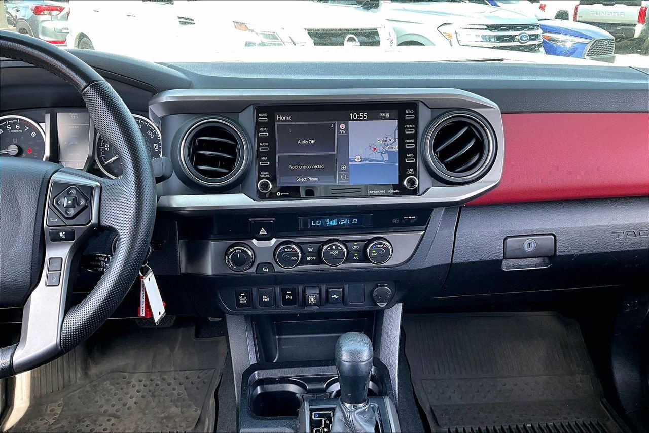 Used 2022 Toyota Tacoma SR5 image 9