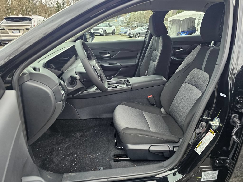 New 2026 Nissan Sentra SV w/ SV Convenience Package FWD image 17
