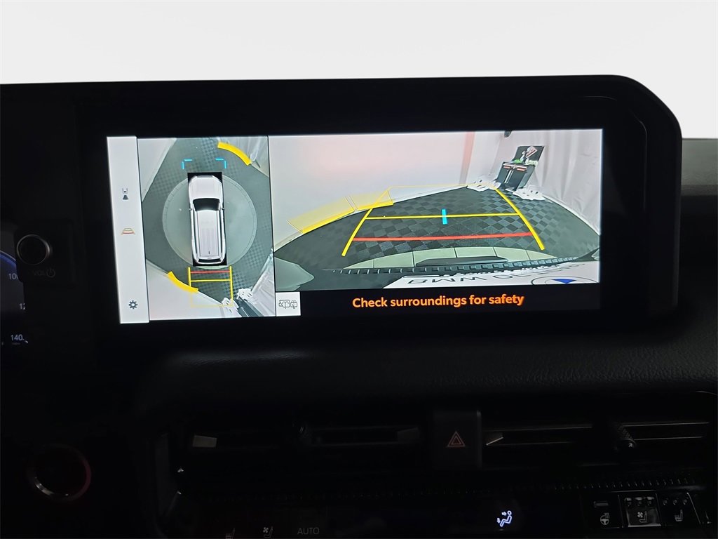 Used 2024 Toyota Land Cruiser image 24