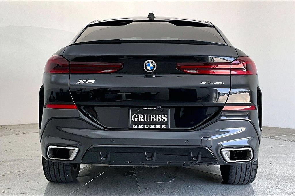 Used 2024 BMW X6 xDrive40i w/ Parking Assistance Package AWD/4WD image 4