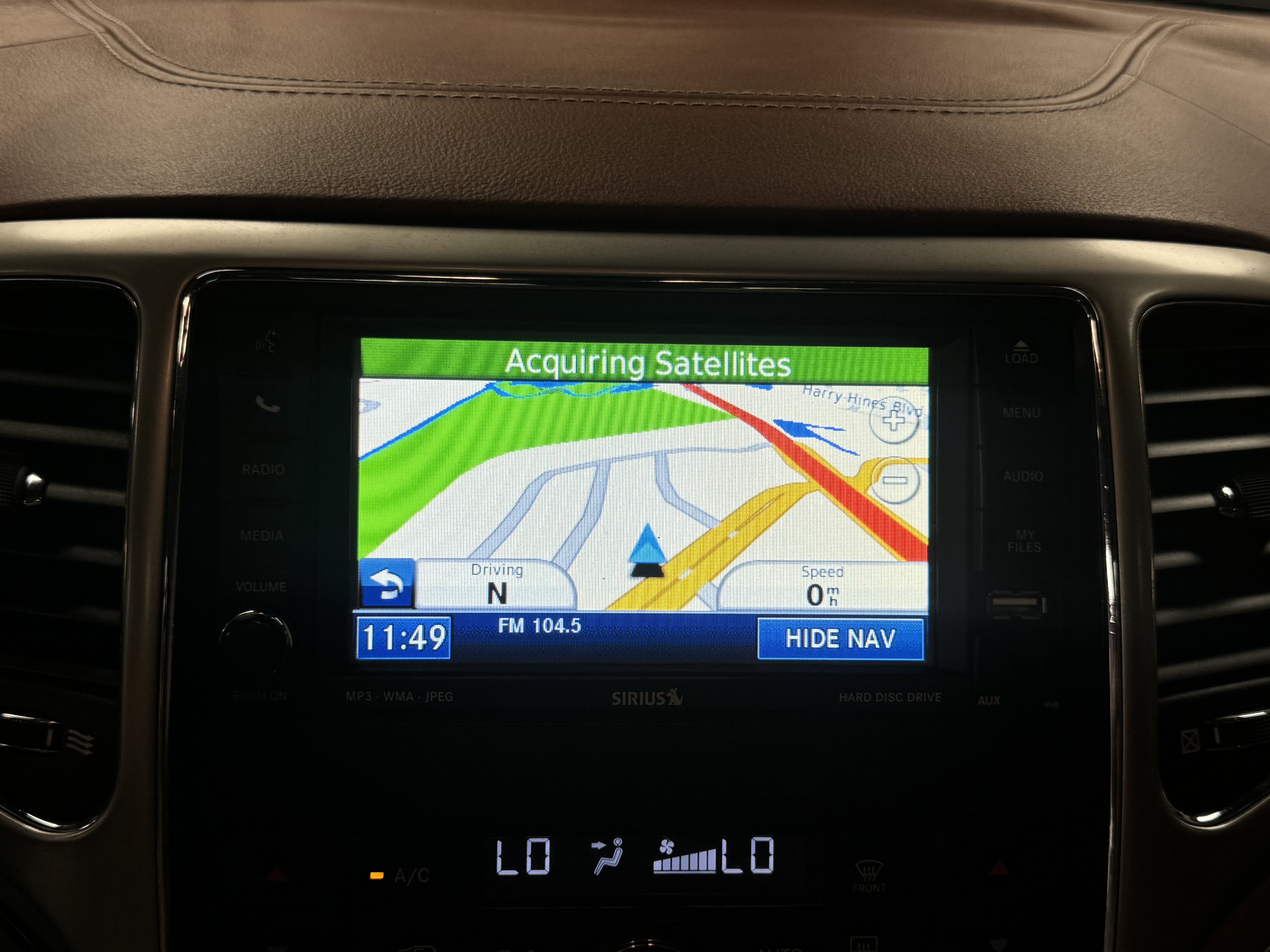 Used 2011 Jeep Grand Cherokee Overland Summit AWD/4WD image 10