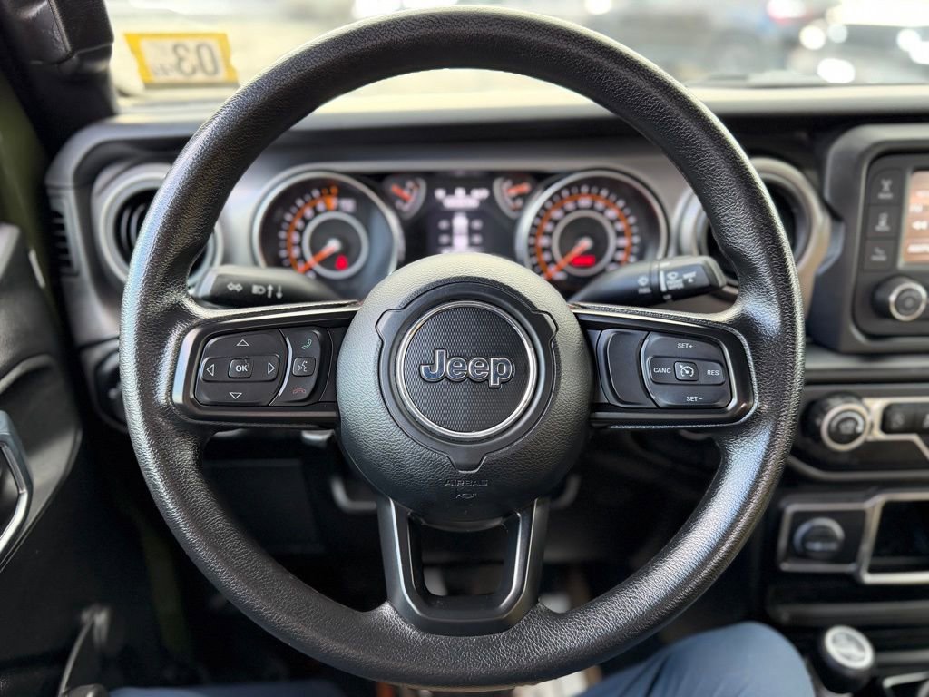 Used 2021 Jeep Gladiator Sport image 10