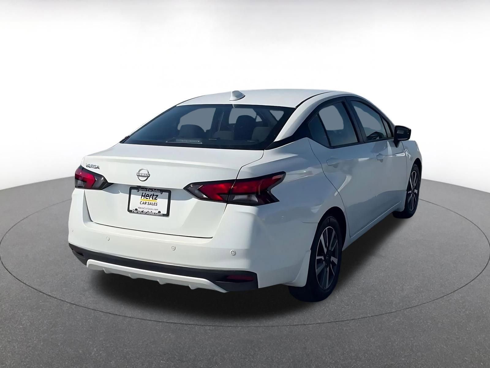 Used 2025 Nissan Versa SV w/ Trunk Package image 14