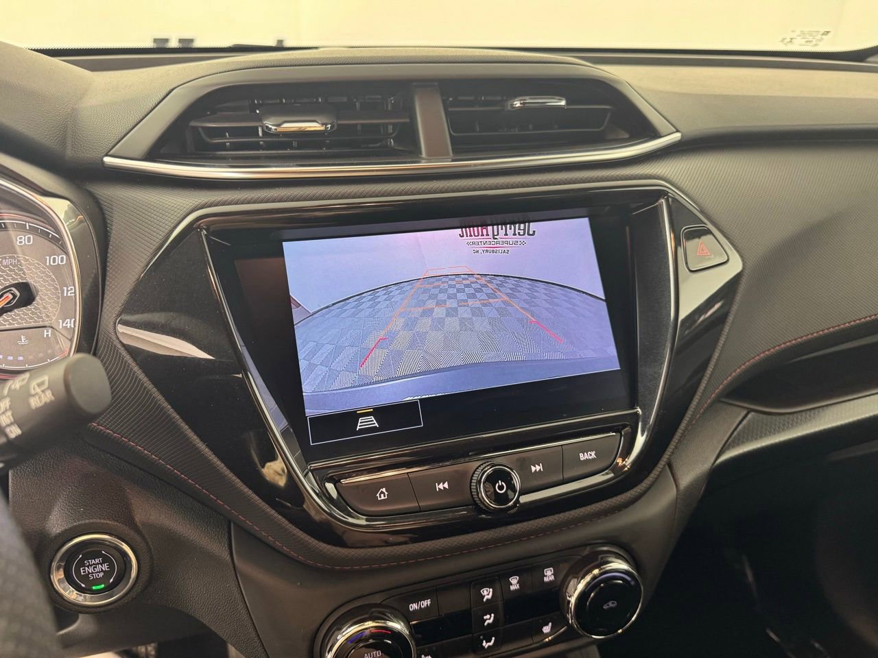 Used 2023 Chevrolet TrailBlazer RS w/ Sun and Liftgate Package image 17