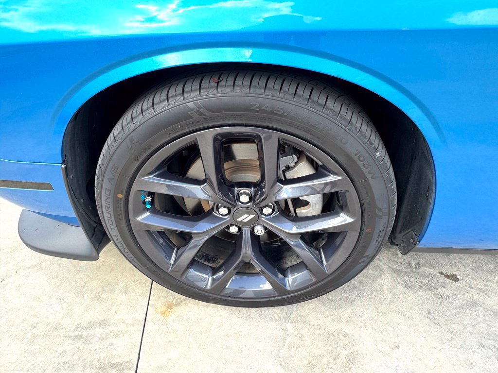 Used 2023 Dodge Challenger R/T w/ Plus Package RWD image 10