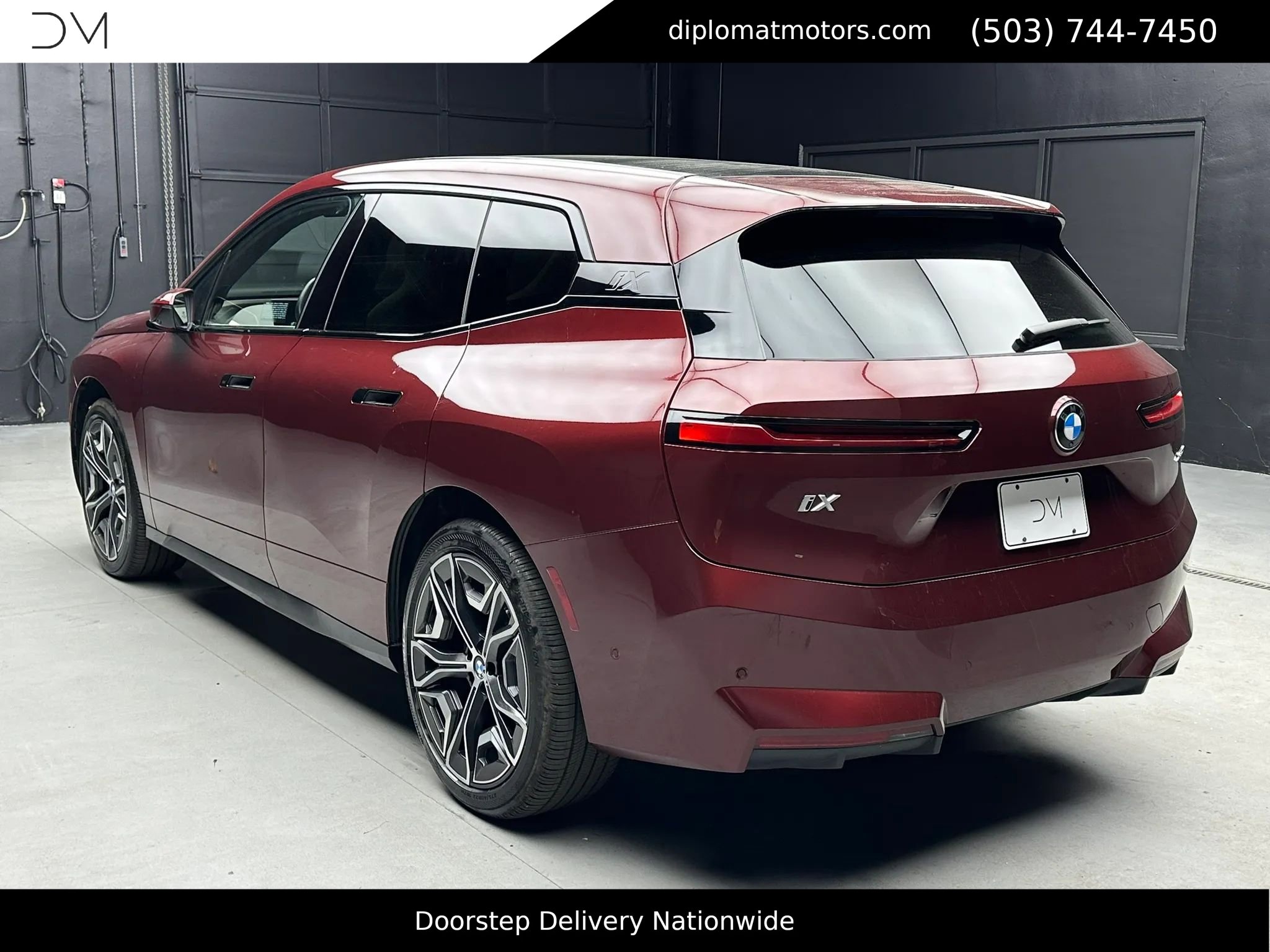 Used 2026 BMW iX xDrive60 image 4