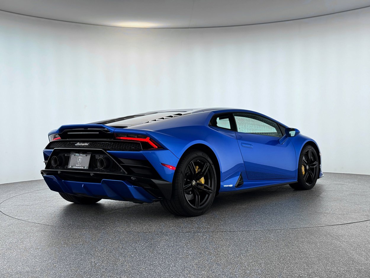 Used 2020 Lamborghini Huracan EVO image 6