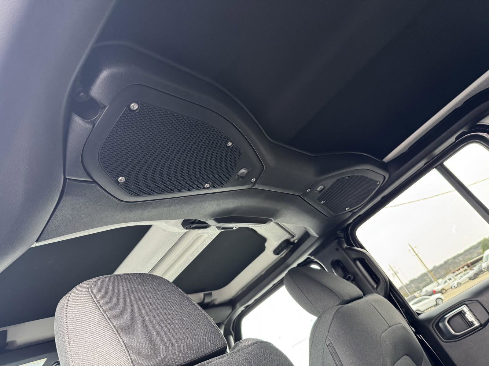 New 2026 Jeep Gladiator Sport image 27