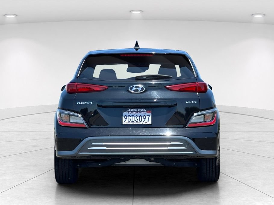 Used 2023 Hyundai Kona SE w/ Cargo Package FWD image 5
