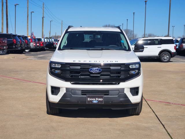 New 2026 Ford Expedition Active image 2