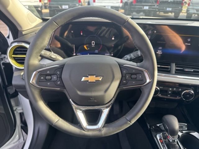 New 2026 Chevrolet Trax LT w/ Driver Confidence Package image 14