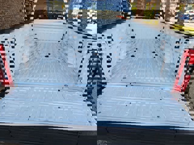 New 2026 Ford F350 Lariat image 38