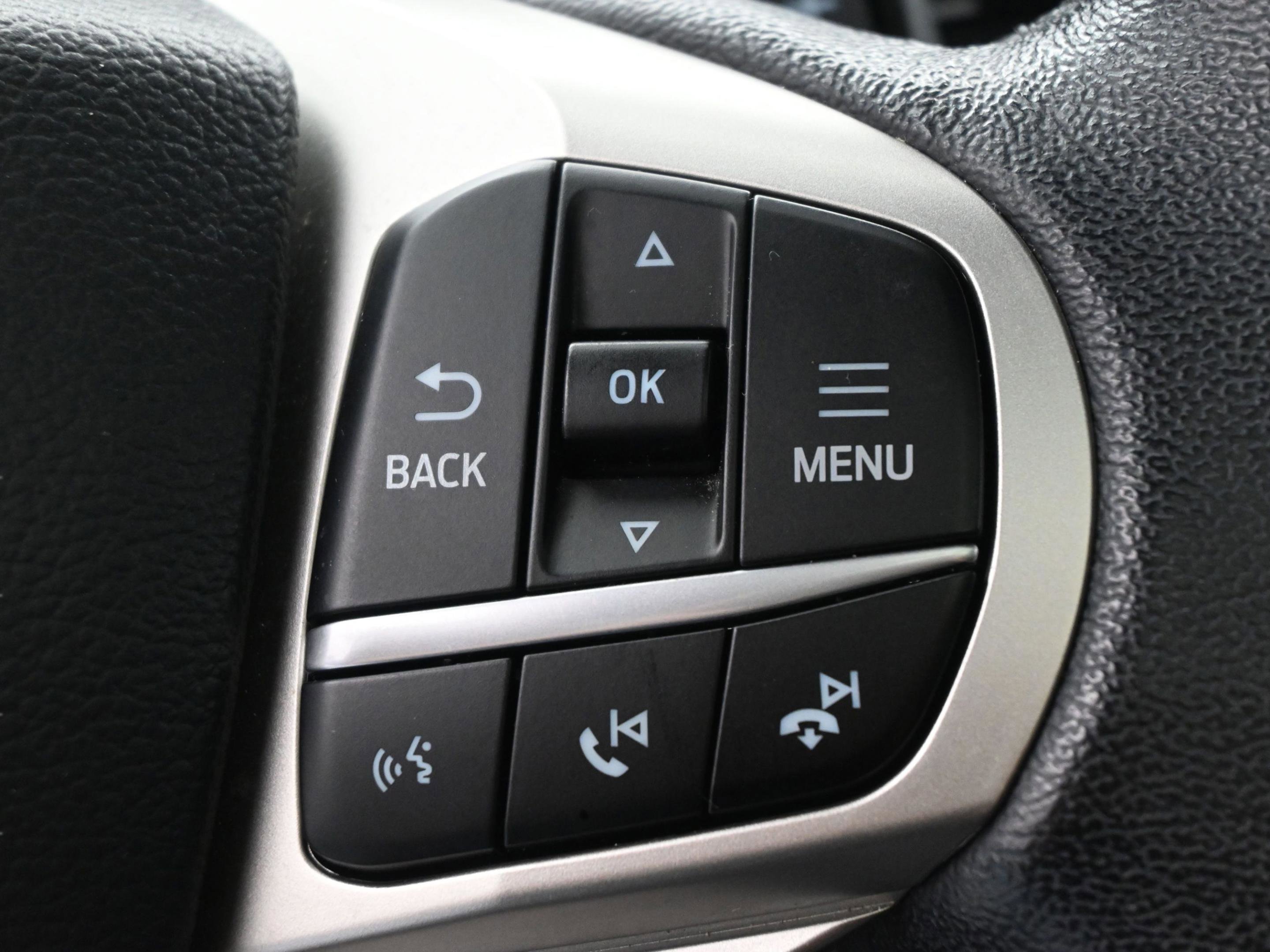 Used 2021 Ford Explorer Limited w/ Equipment Group 301A image 20