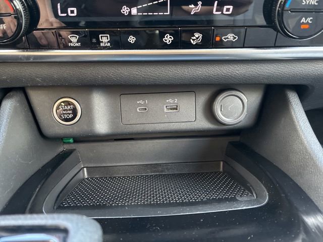 Used 2023 Nissan Rogue SV AWD/4WD image 22
