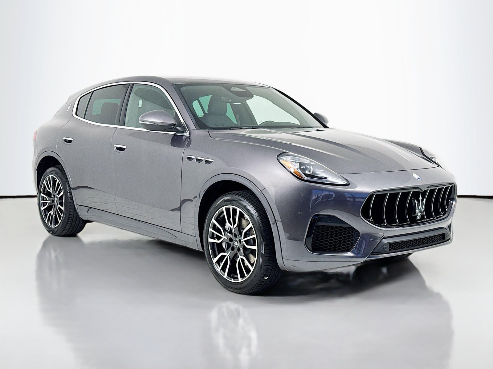 Used 2025 Maserati Grecale GT