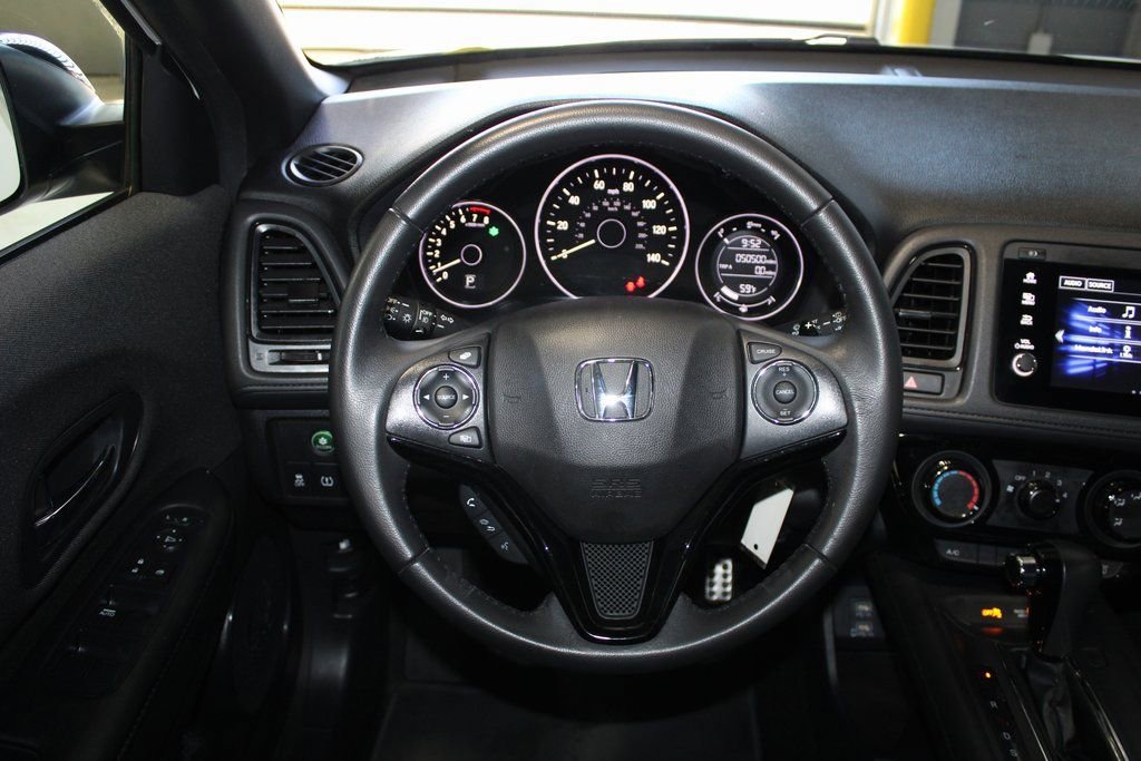 Used 2021 Honda HR-V Sport image 18