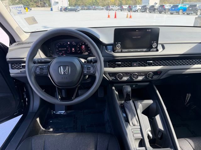 Certified 2023 Honda Accord EX image 17