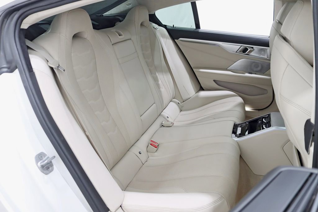 Used 2020 BMW M850i Gran Coupe xDrive AWD/4WD image 32