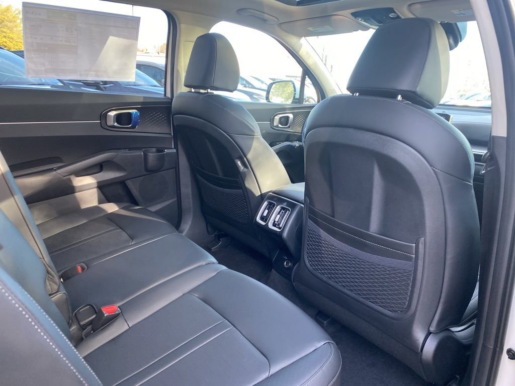 New 2026 Kia Sorento S w/ S Panoramic Sunroof Package FWD image 25