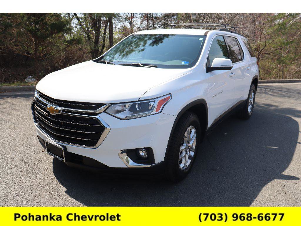 Used 2021 Chevrolet Traverse LT image 3