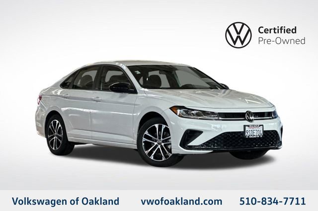 Certified 2025 Volkswagen Jetta Sport