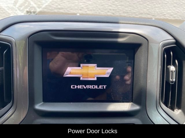 Used 2024 Chevrolet Silverado 2500 W/T w/ WT Convenience Package RWD image 17