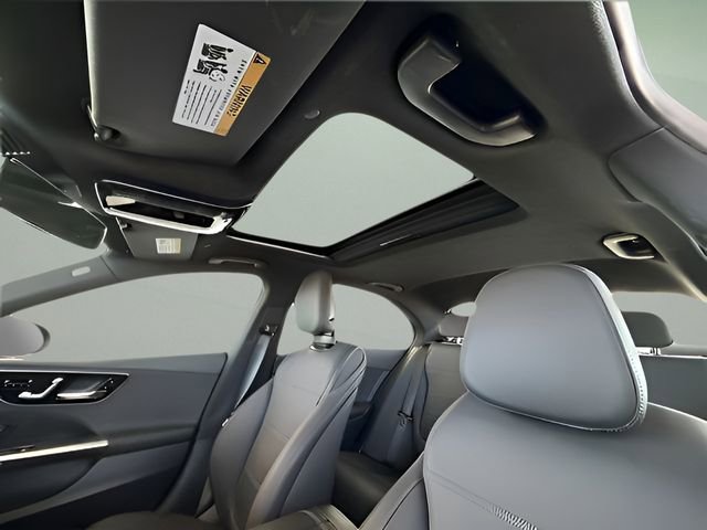 Used 2025 Mercedes-Benz C 300 Sedan image 27