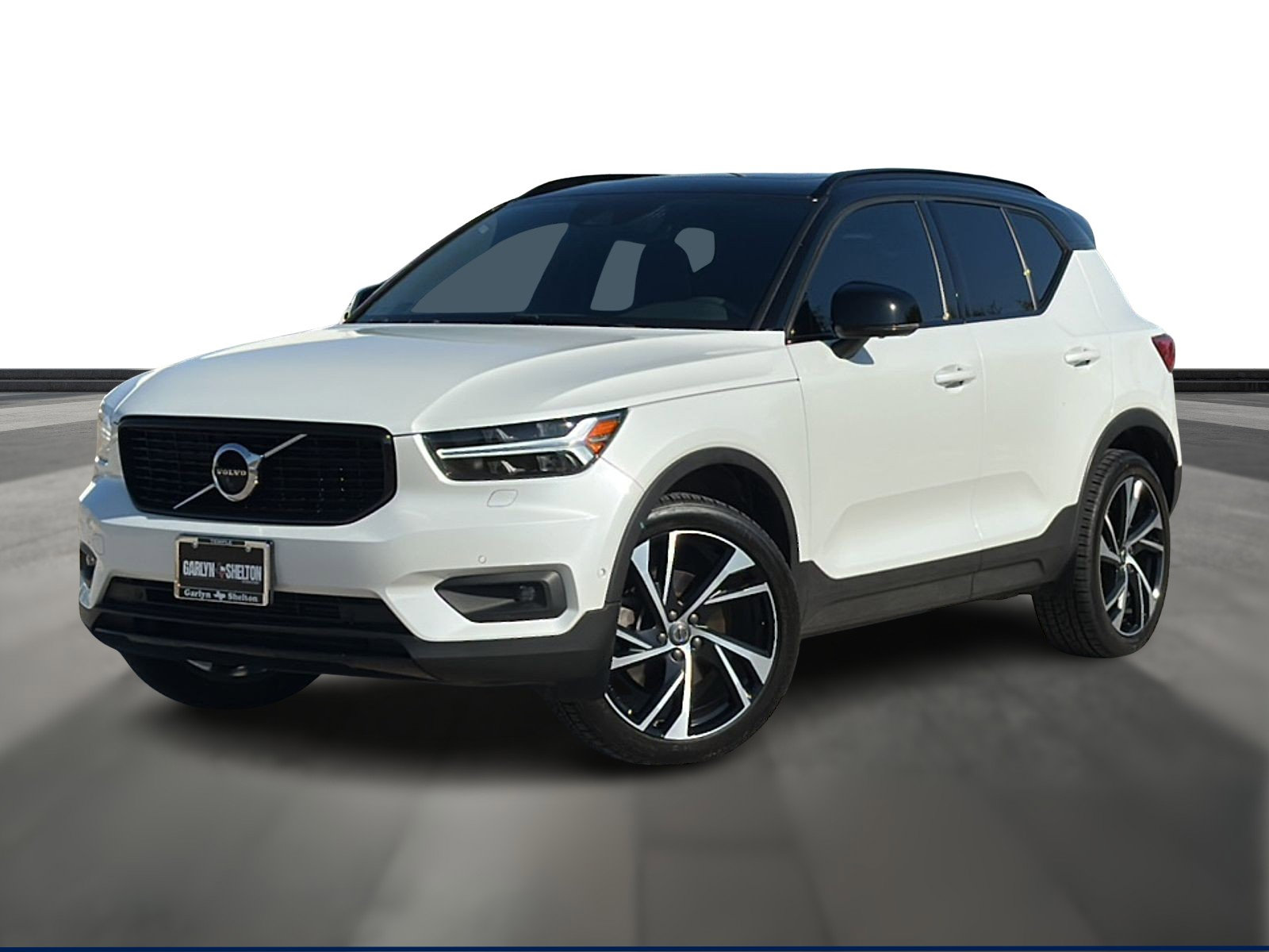 Used 2019 Volvo XC40 T5 R-Design
