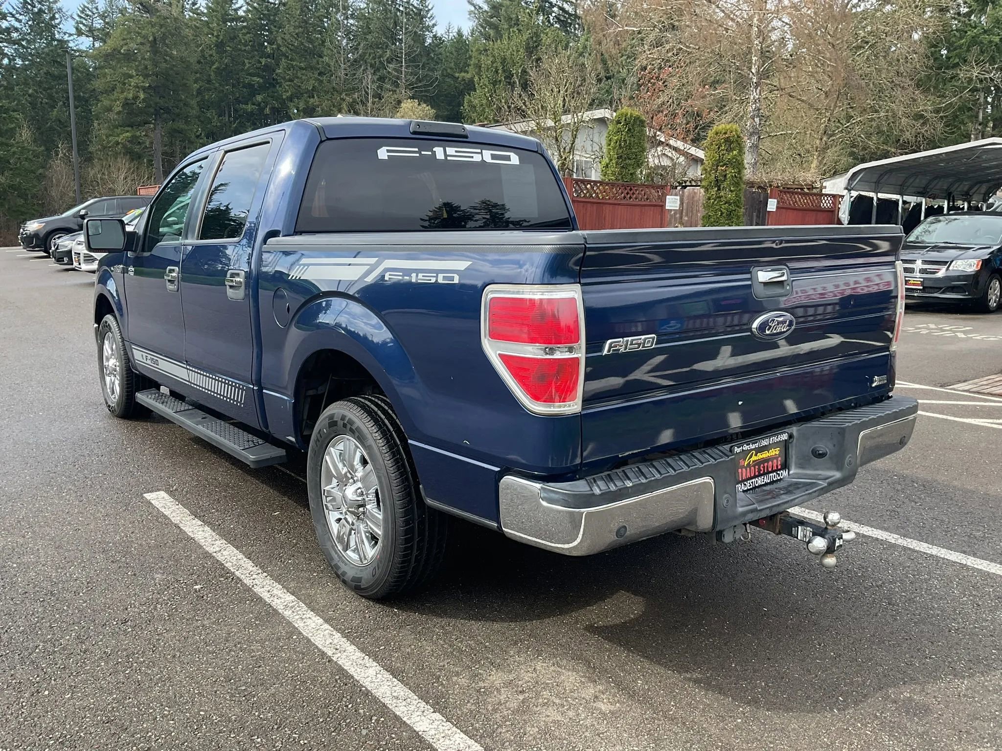 Used 2010 Ford F150 XLT image 3