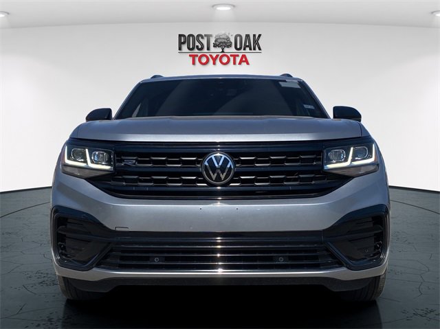 Used 2023 Volkswagen Atlas Cross Sport SEL R-Line image 2