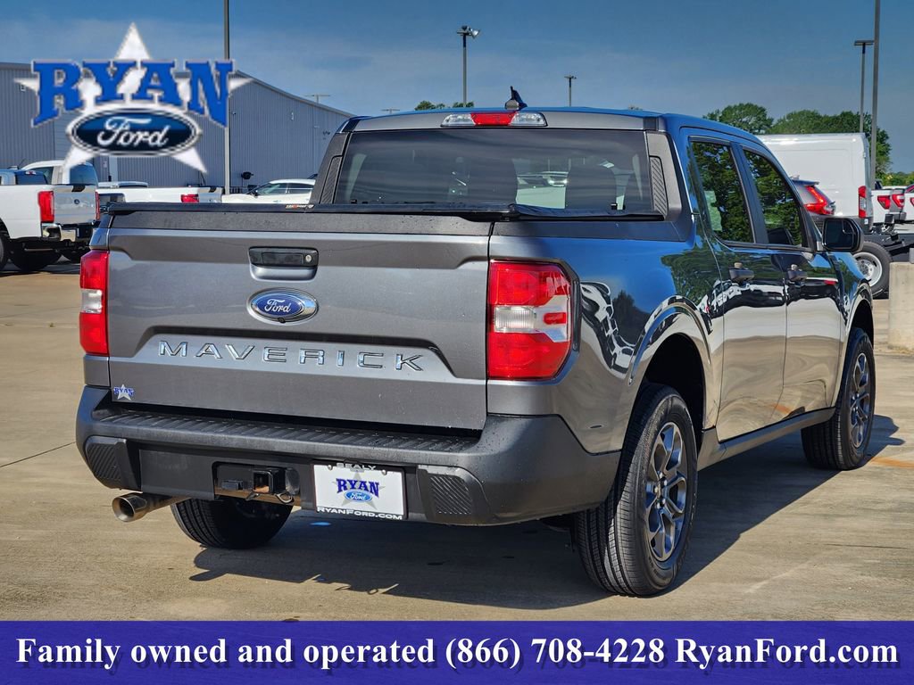 Used 2022 Ford Maverick XLT FWD image 4