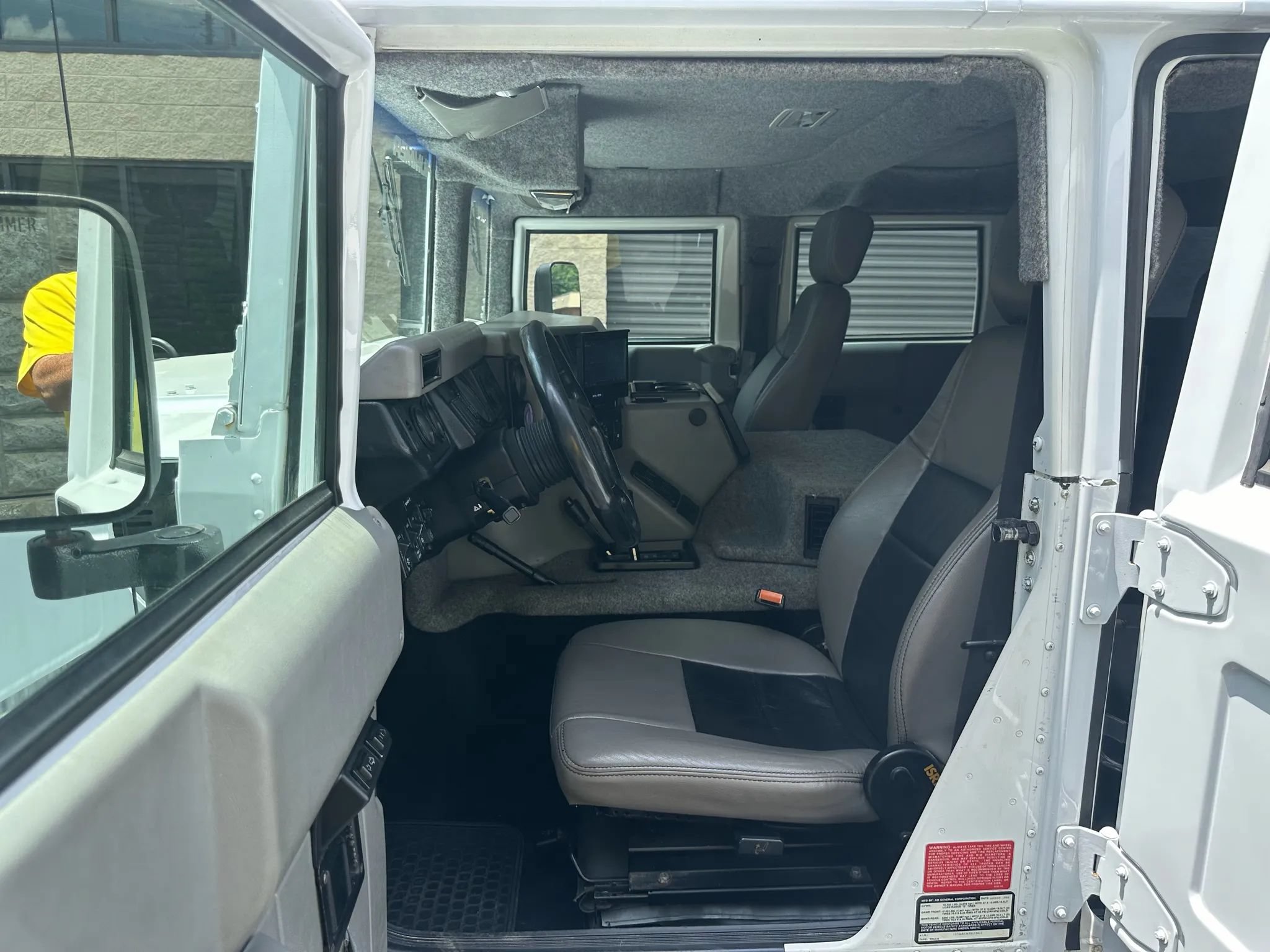 Used 1996 HUMMER H1 4-Door Wagon AWD/4WD image 19