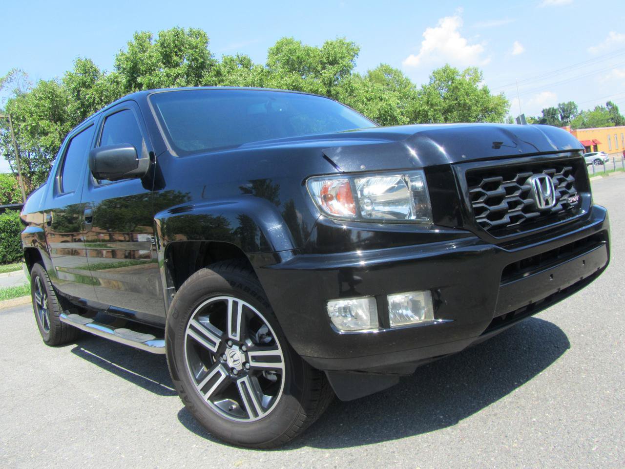 Used 2013 Honda Ridgeline Sport image 2
