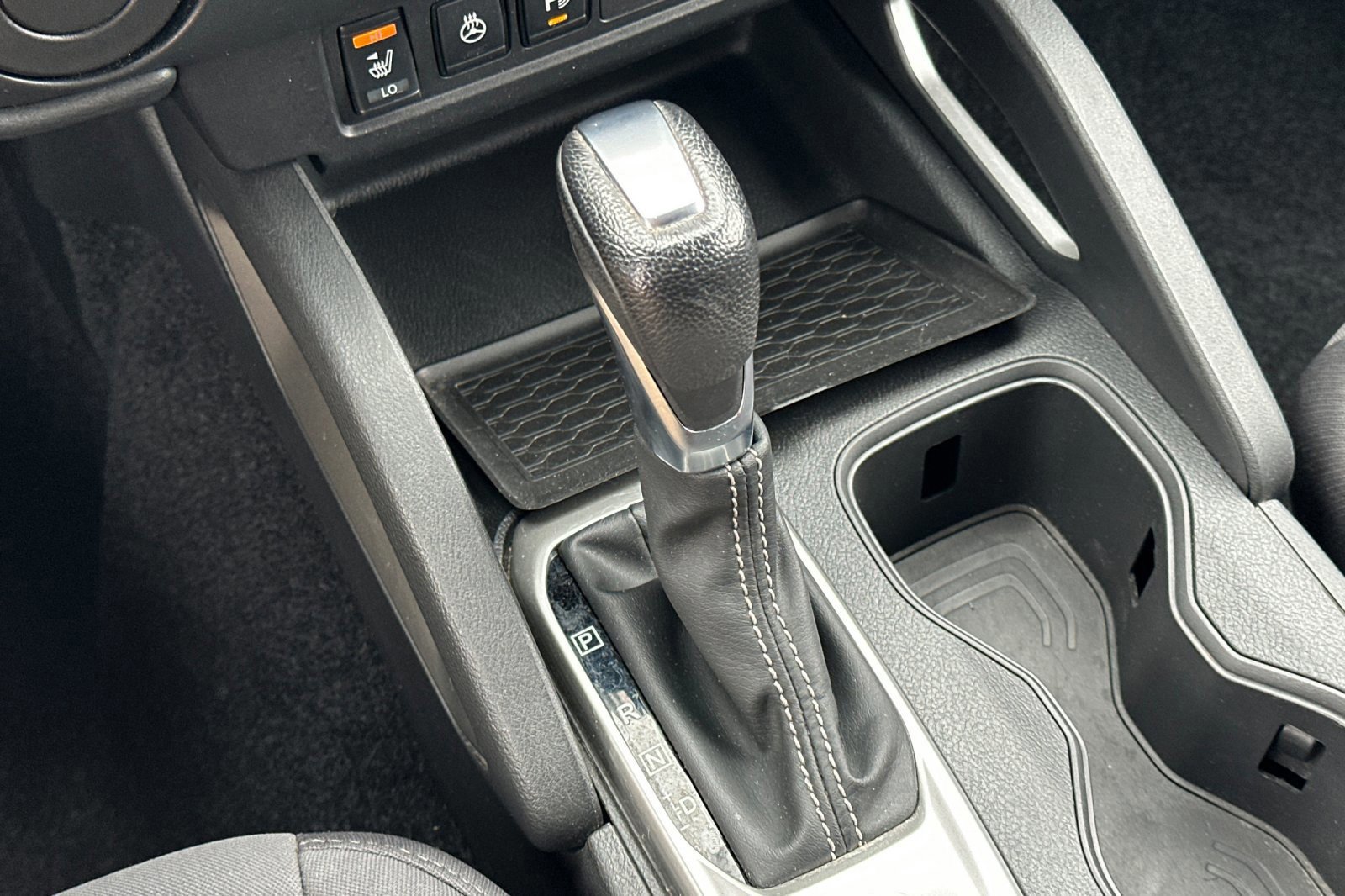 Used 2022 Nissan Frontier SV image 20