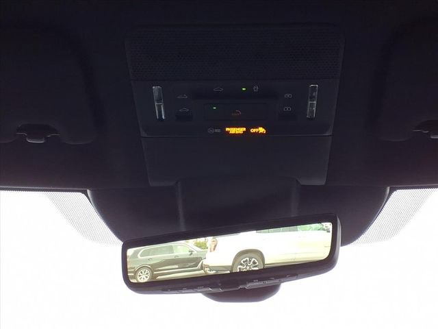 New 2026 Lexus ES 500e w/ Cold Area Package AWD/4WD image 31