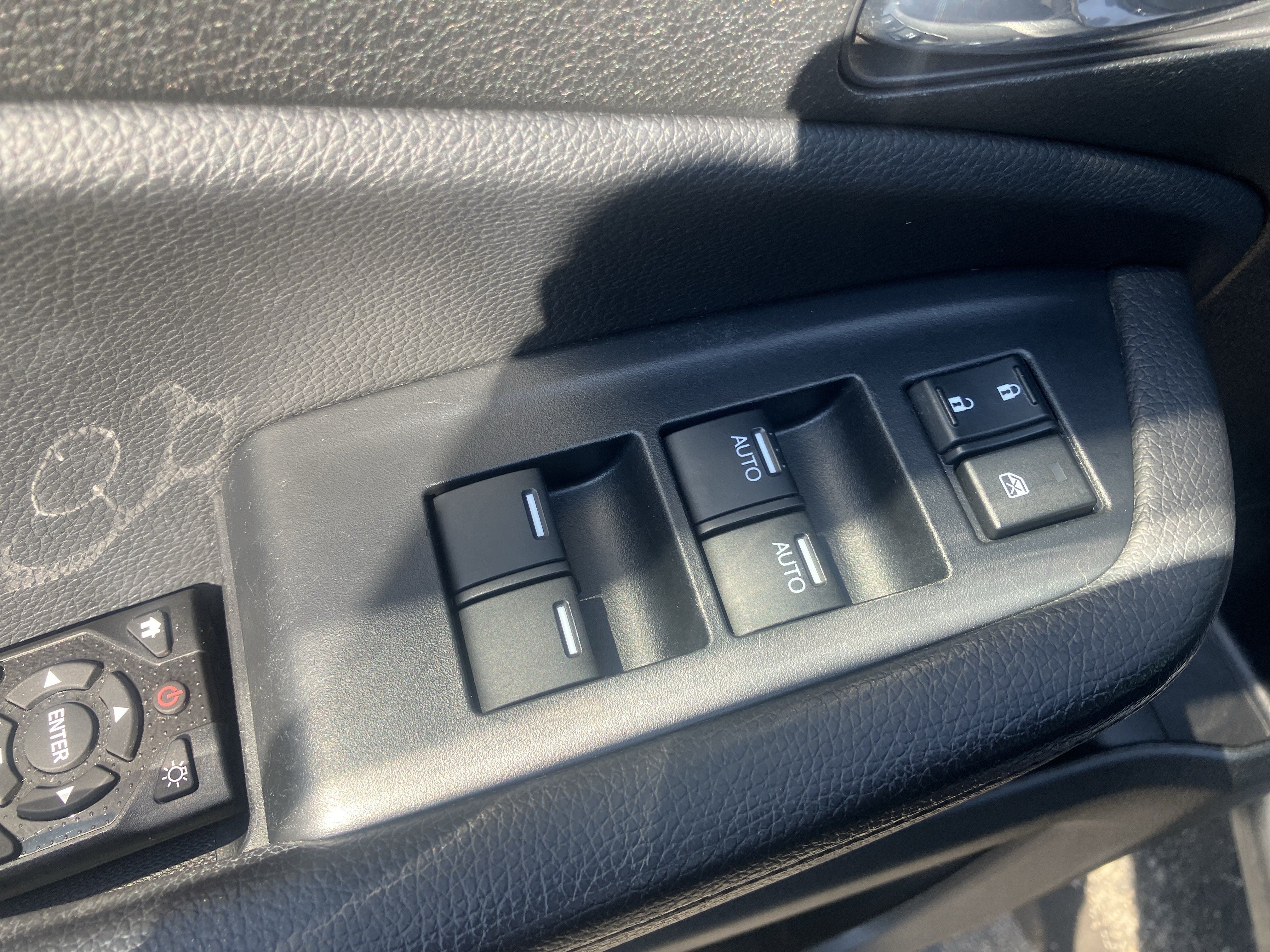 Used 2020 Honda Pilot Touring image 18
