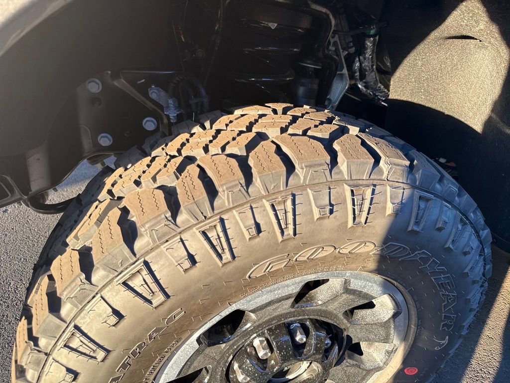 New 2026 Ford F250 Lariat w/ Tremor Off-Road Package image 58