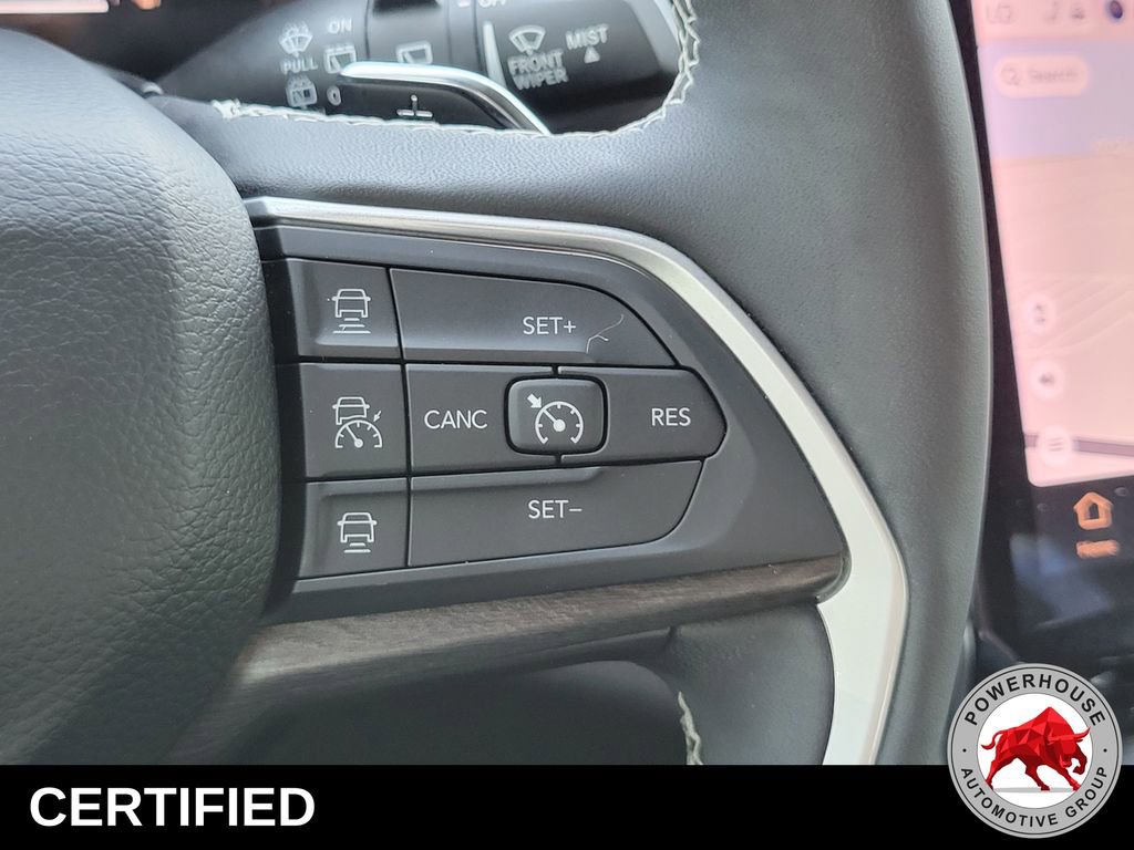 Used 2024 Jeep Grand Cherokee Limited image 31