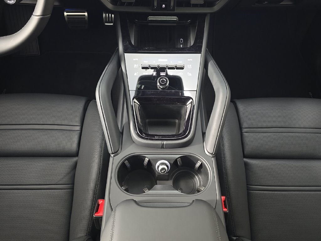 New 2026 Porsche Cayenne S AWD/4WD image 22