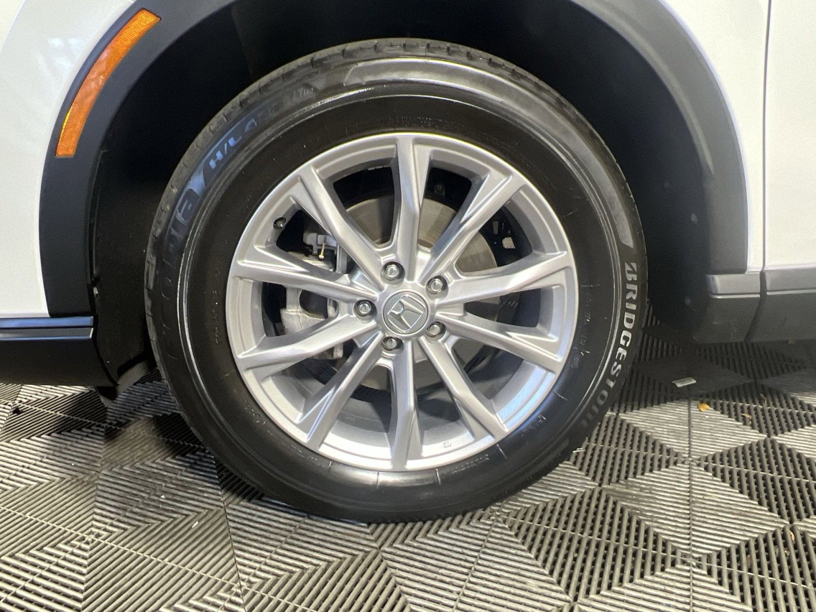 Used 2023 Honda CR-V EX-L image 12