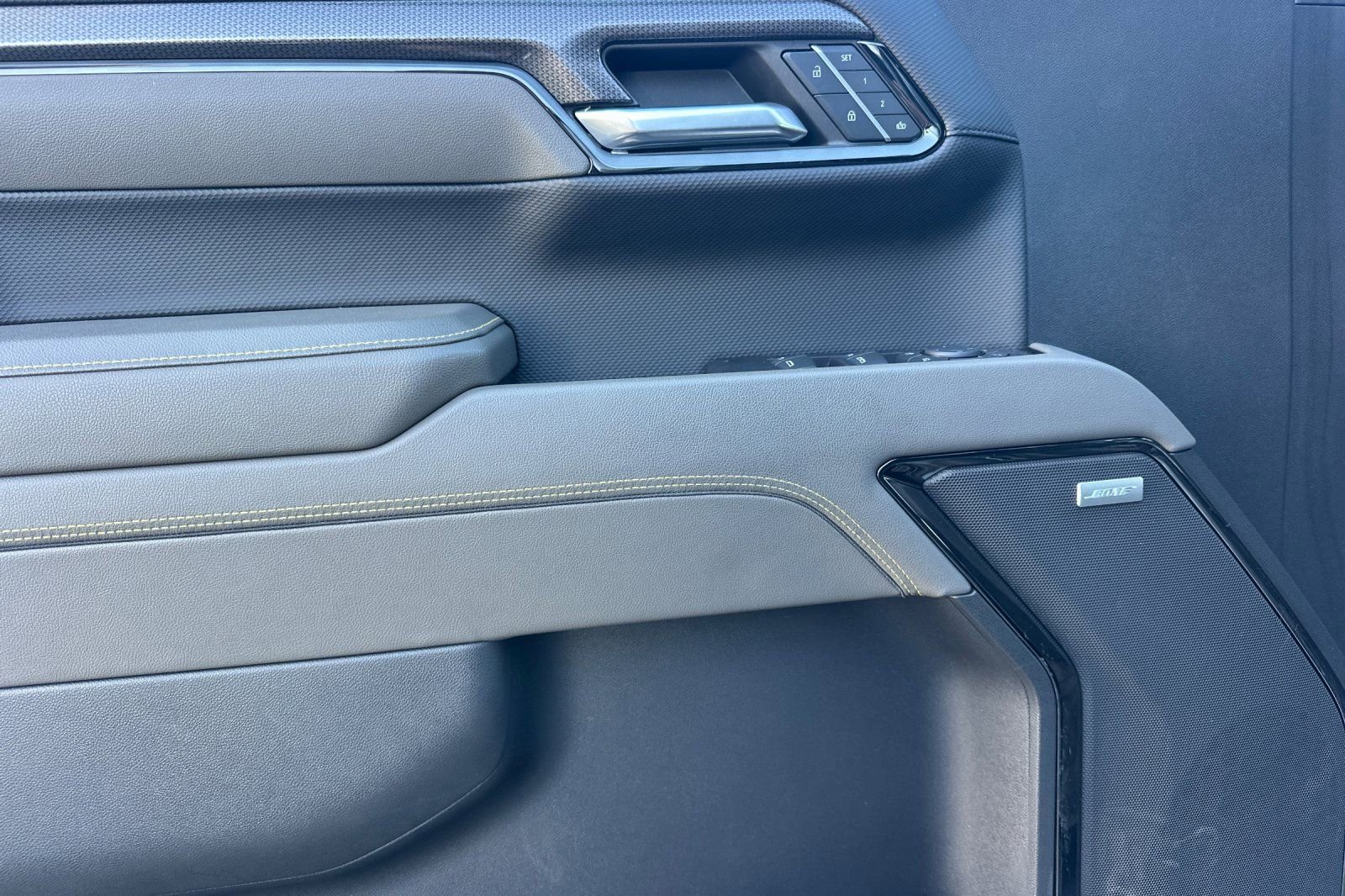 Certified 2023 Chevrolet Silverado 1500 ZR2 w/ Technology Package image 11