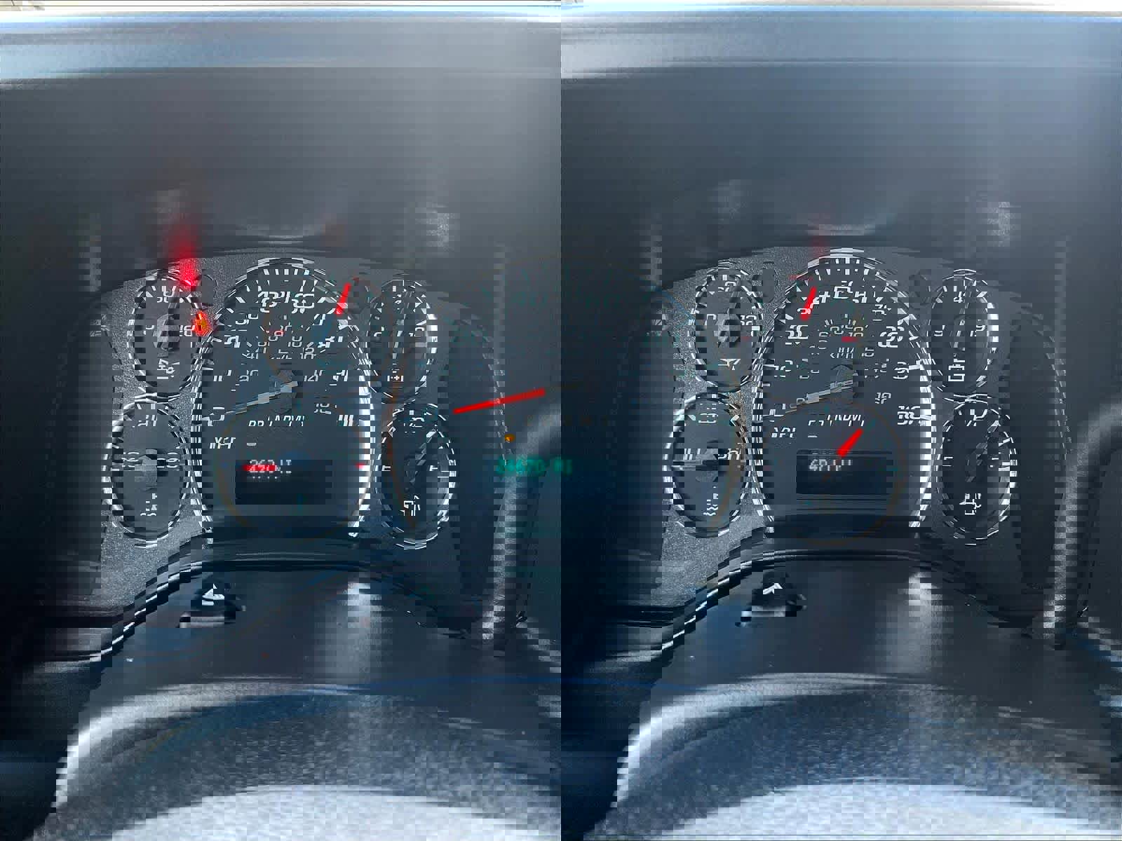 Used 2024 Chevrolet Express 2500 w/ Driver Convenience Package image 24