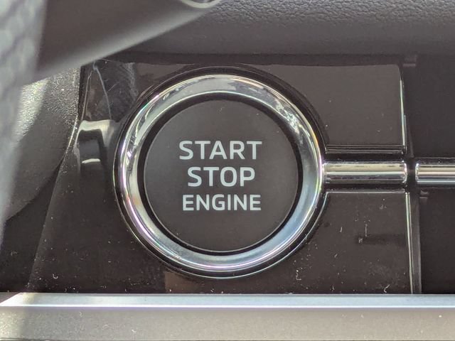 Used 2026 Mitsubishi Outlander ES FWD image 30