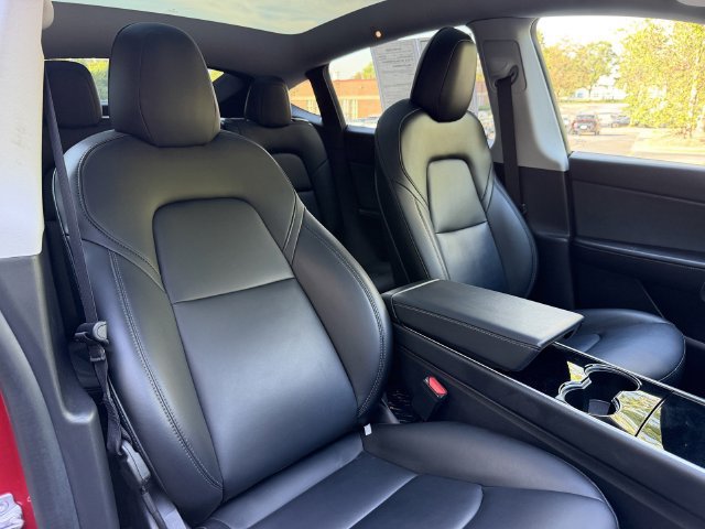 Used 2020 Tesla Model Y Long Range AWD/4WD image 32