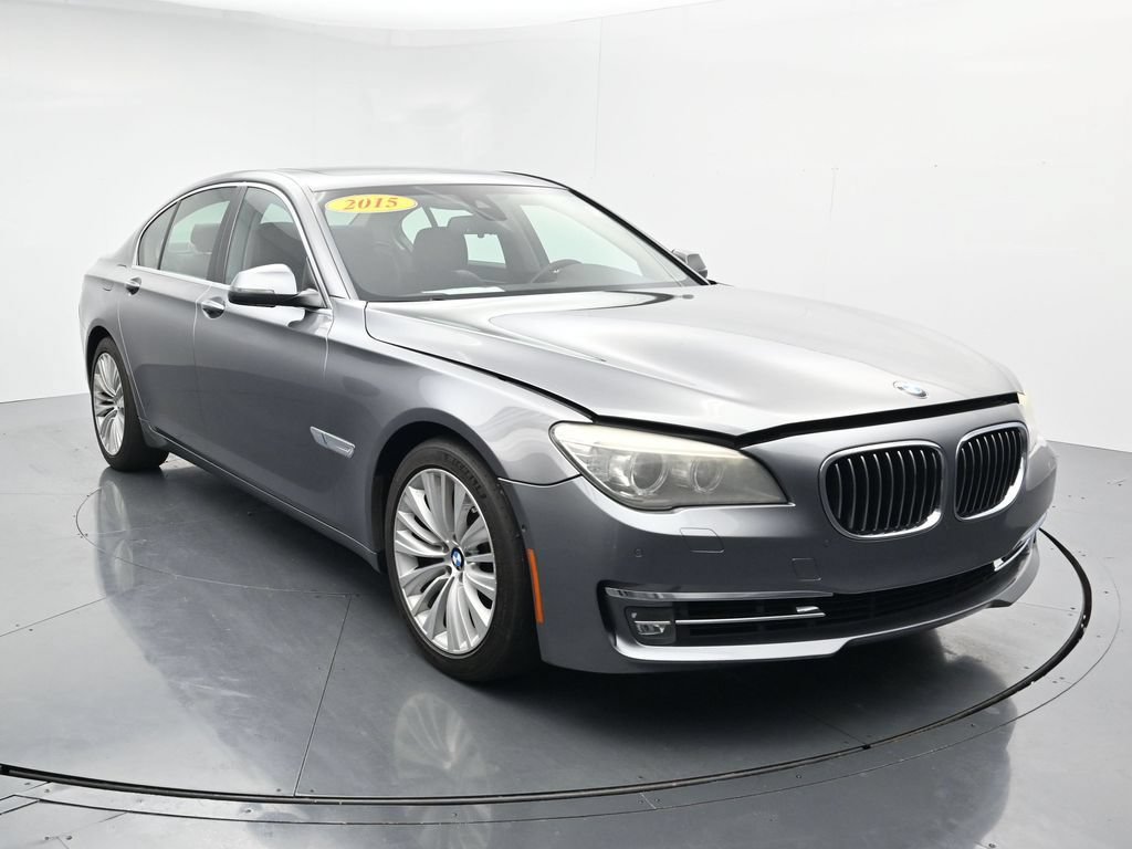 Used 2015 BMW 740i RWD image 2