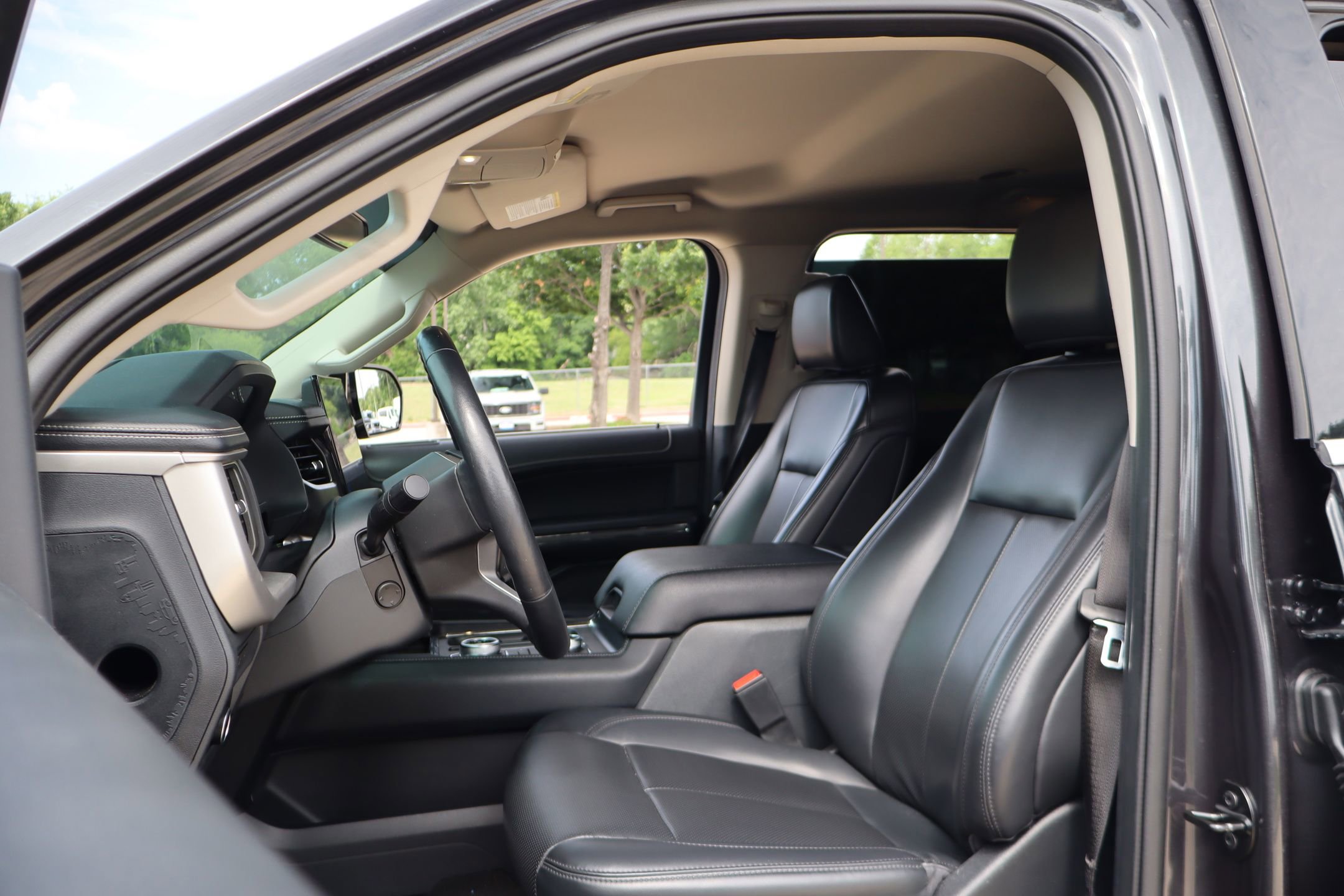 Certified 2024 Ford Expedition Max XLT AWD/4WD image 11