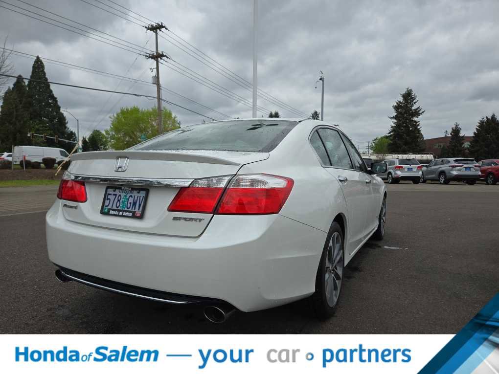 Used 2014 Honda Accord Sport image 4
